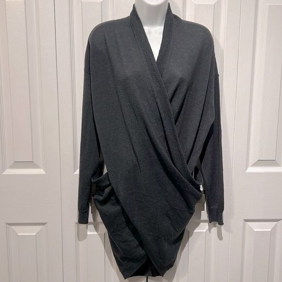 Matthildur Charcoal Grey Royal Alpaca Wrap Sweater Size M - Picture 1 of 15